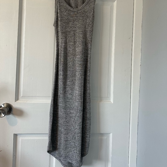 Grey cut out dress from Wilfred Free - Picture 2 of 5